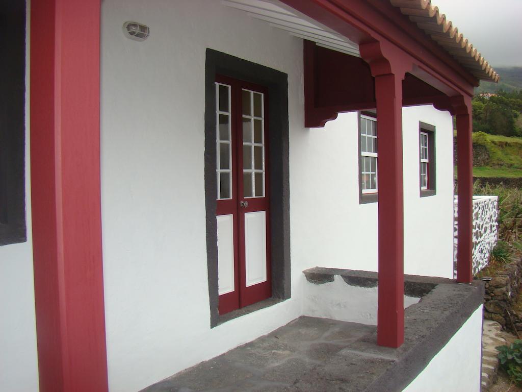 Casa Das Pedras Altas Lajes do Pico Eksteriør billede